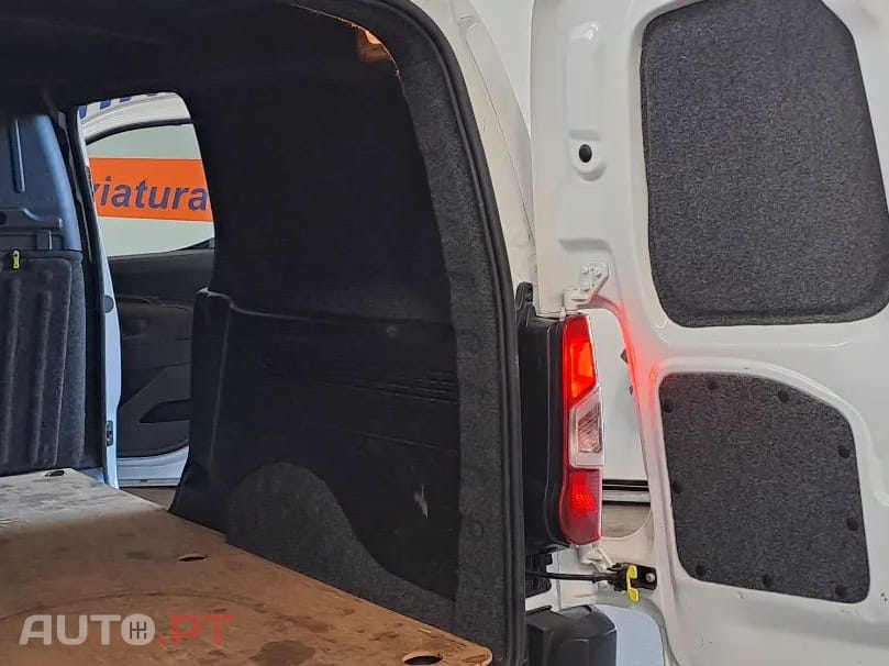 Opel Combo Longo 1.5D 100CV Enjoy