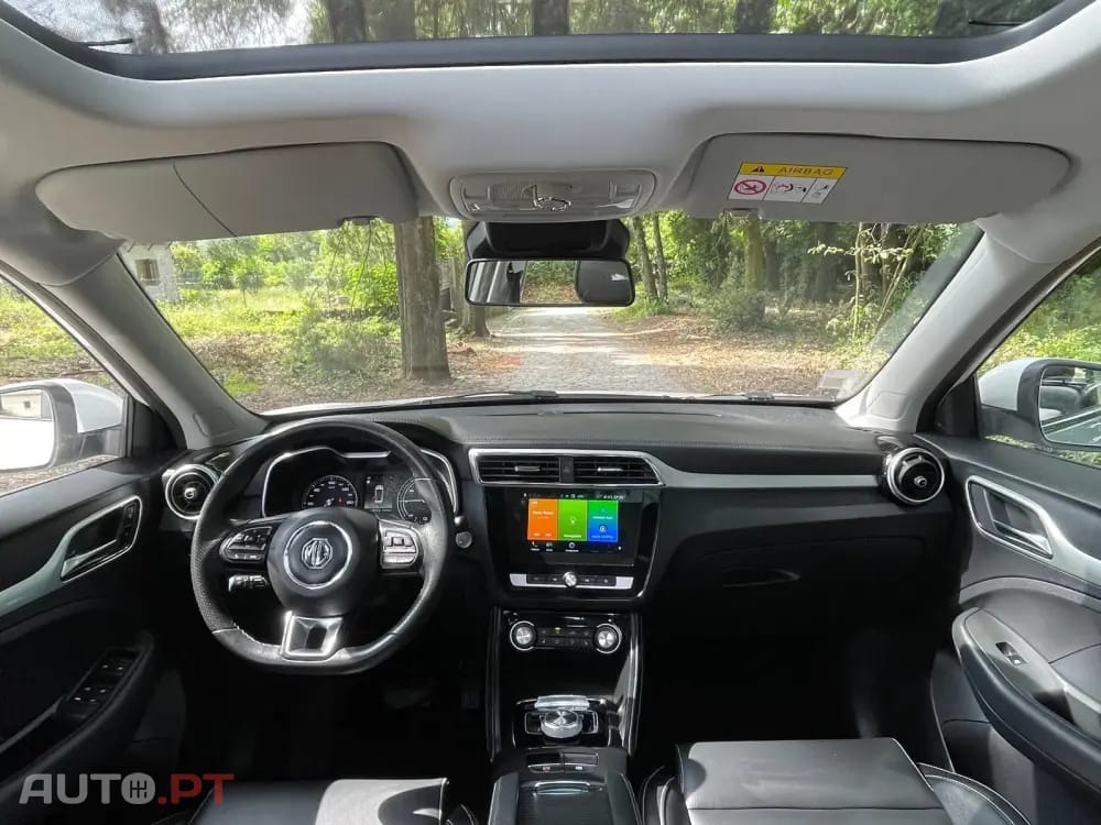 MG ZS Maximal Luxury