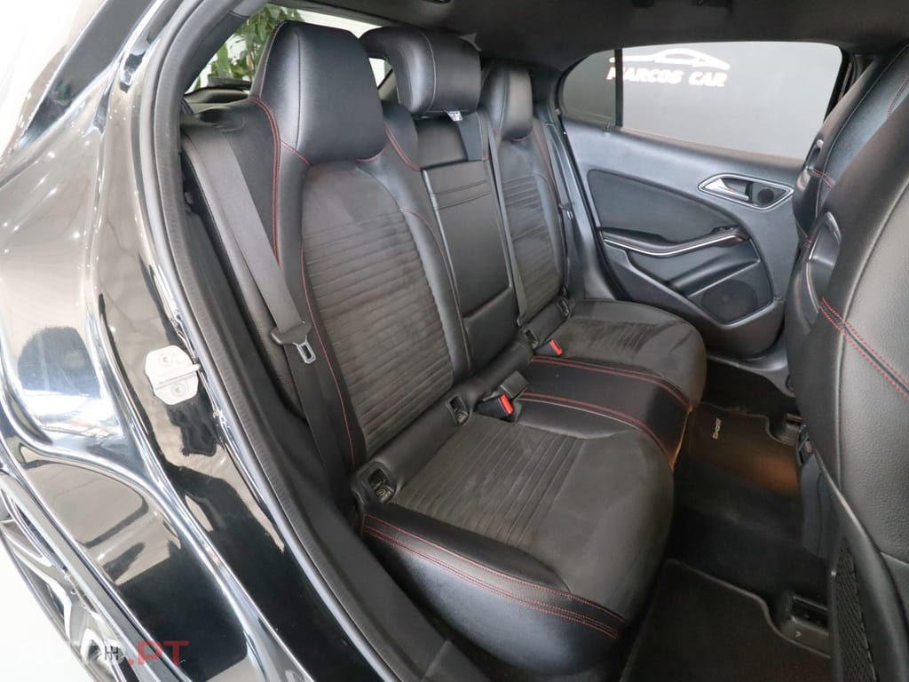 Mercedes-Benz GLA 220 d 7G-DCT AMG Line