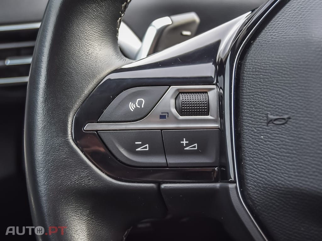 Peugeot 3008 1.6 Hybrid4 Allure Pack e-EAT8