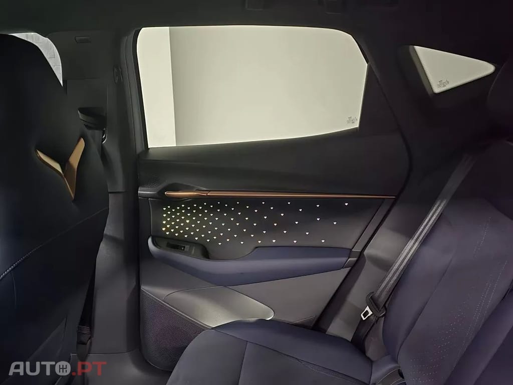 Cupra Tavascan 77 kWh VZ