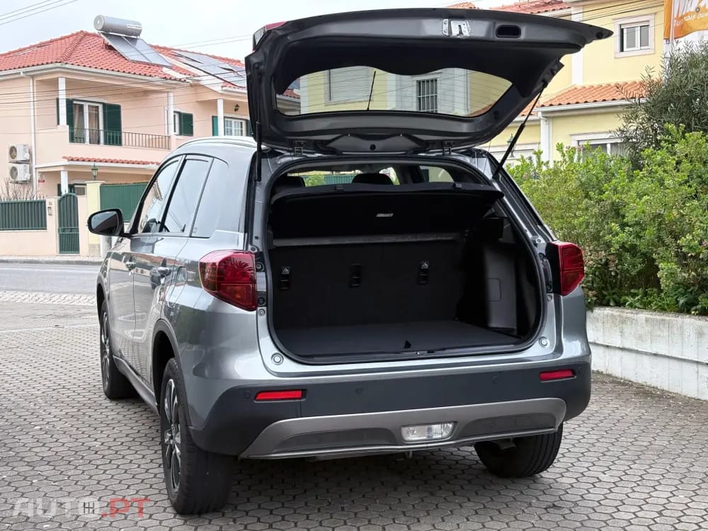 Suzuki Vitara 1.5L AGS GLX Strong Hybrid