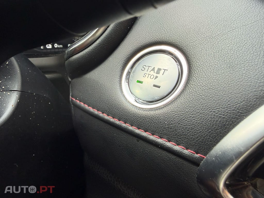 MG EHS PHEV Hybrid Luxury I.V.A DEDUTIVEL