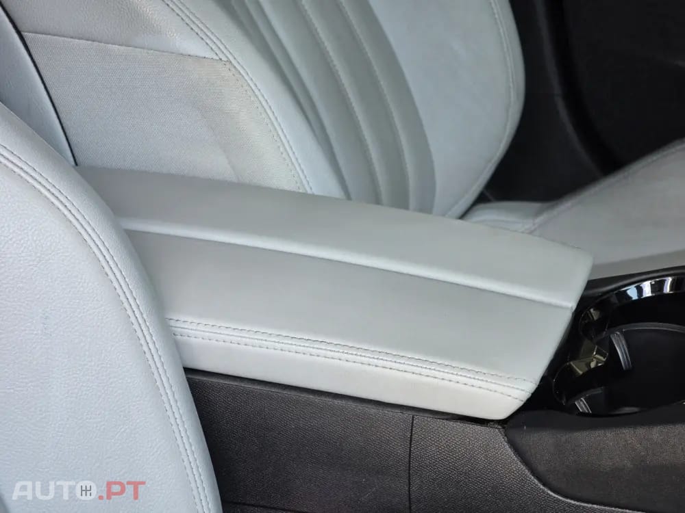 Peugeot 508 SW 1.6 Hybrid Allure e-EAT8