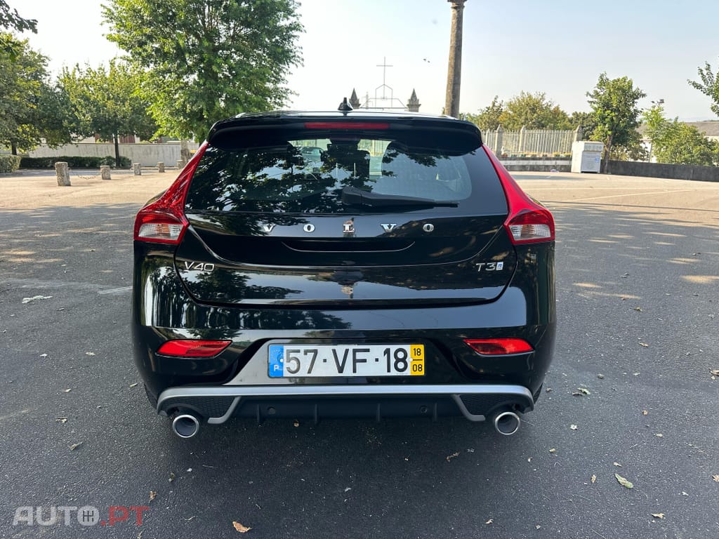 Volvo V40 1.5 T3 Sport Edition R Geartronic