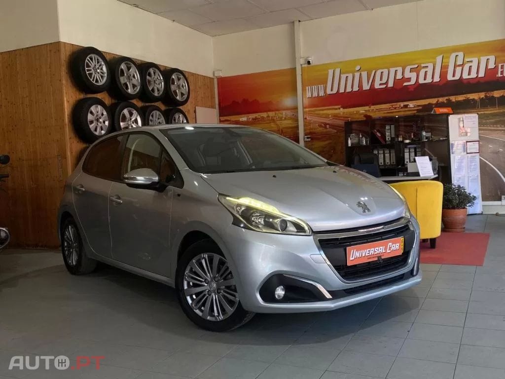 Peugeot 208 1.2 VTi SE Style
