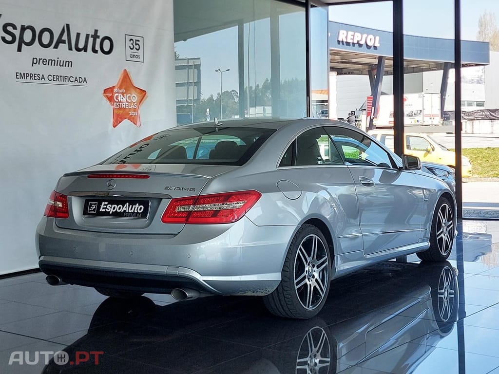 Mercedes-Benz E 220 CDI Avantgarde BlueEfficiency