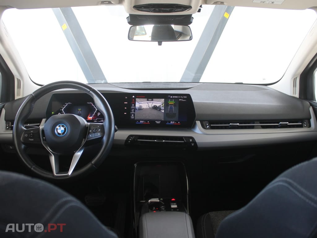 BMW 225 xe Active Tourer
