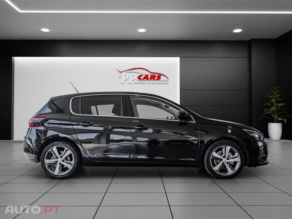 Peugeot 308 1.2 PureTech Allure