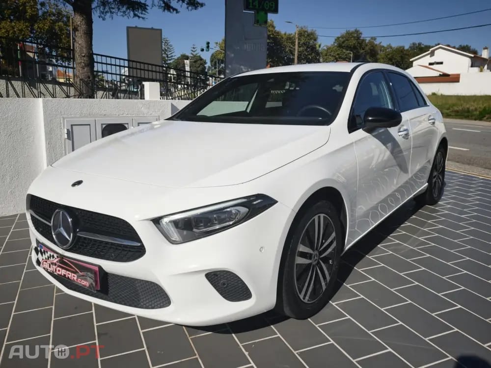 Mercedes-Benz A 250 e 8G-DCT Progressive Advanced