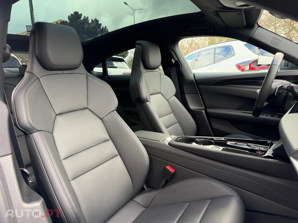 Audi E-Tron GT quattro