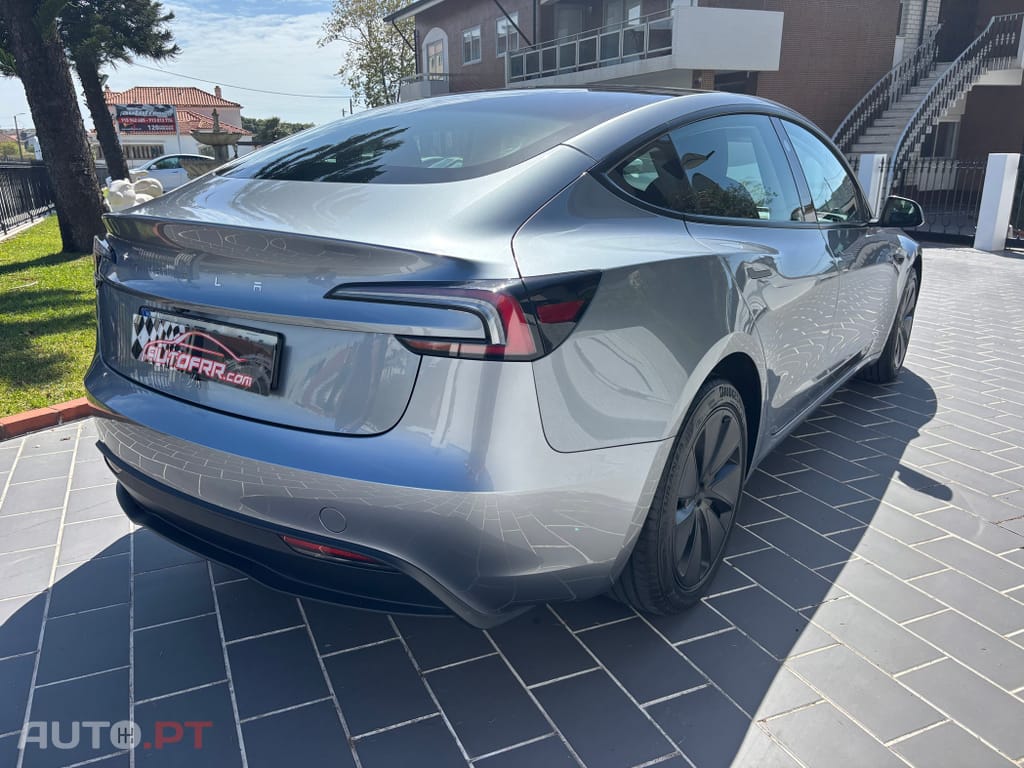 Tesla Model 3 Tração Traseira Premium