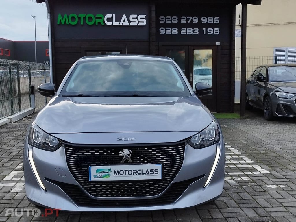 Peugeot E-208 50 kWh Allure Pack