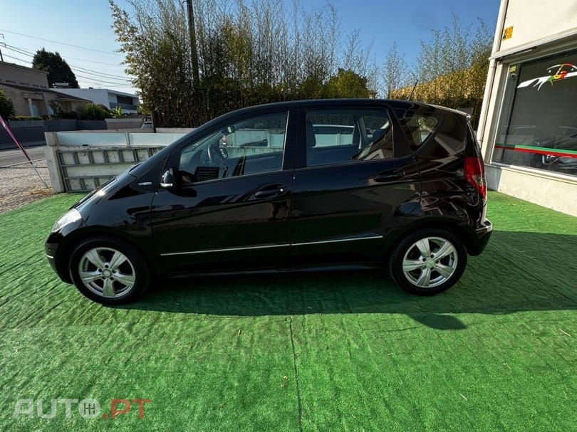 Mercedes-Benz A 160 Avantgarde BlueEfficiency