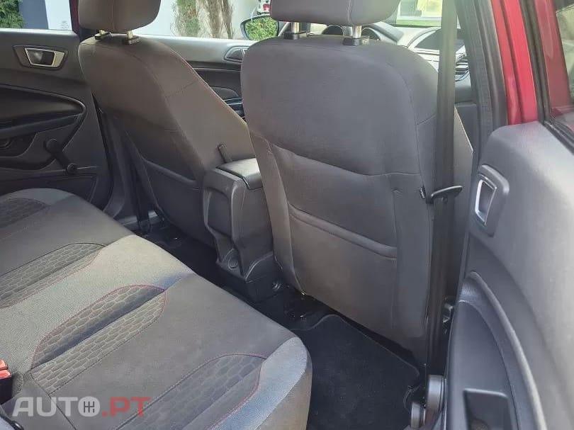 Ford Fiesta 1.0 EcoBoost S&S ST-LINE