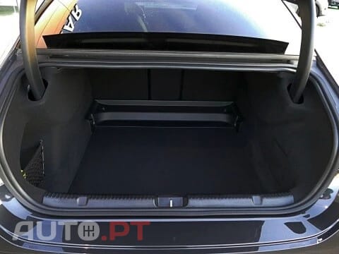 Mercedes-Benz EQE 350