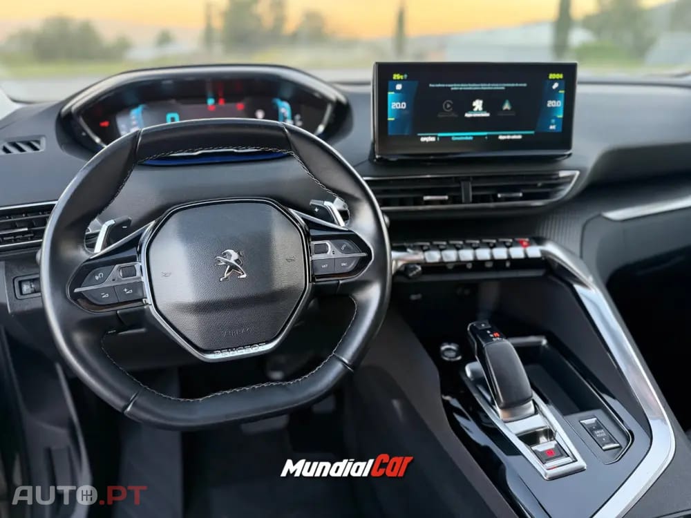 Peugeot 3008 1.6 Hybrid Allure e-EAT8