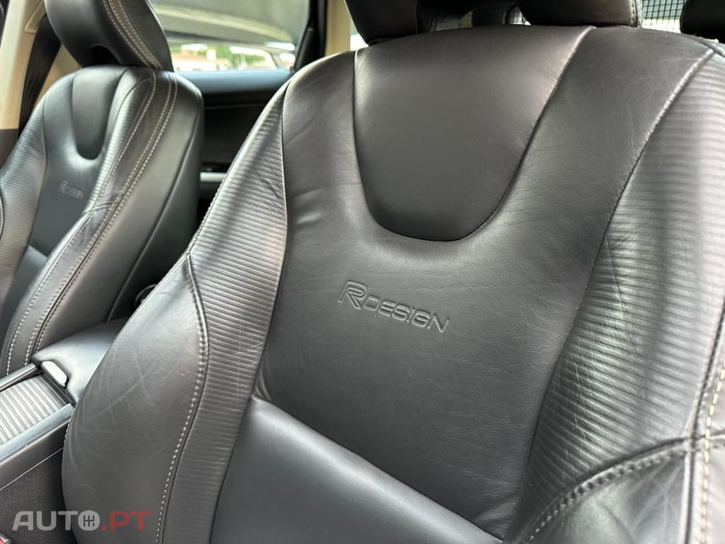 Volvo XC60 2.0 D3 Drive R-Design