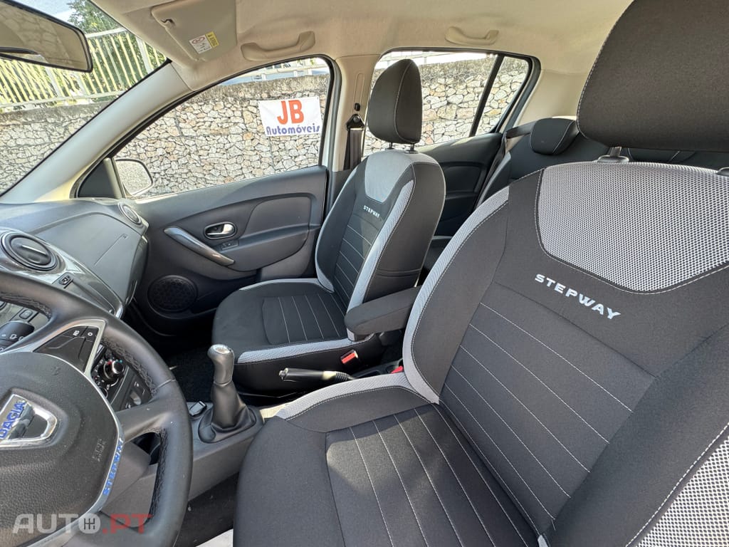 Dacia Sandero Stepway TCe 90 Prestige