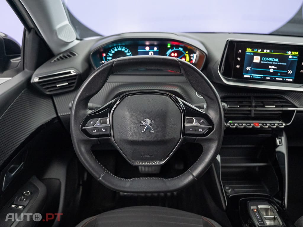 Peugeot E-208 50 kWh Active