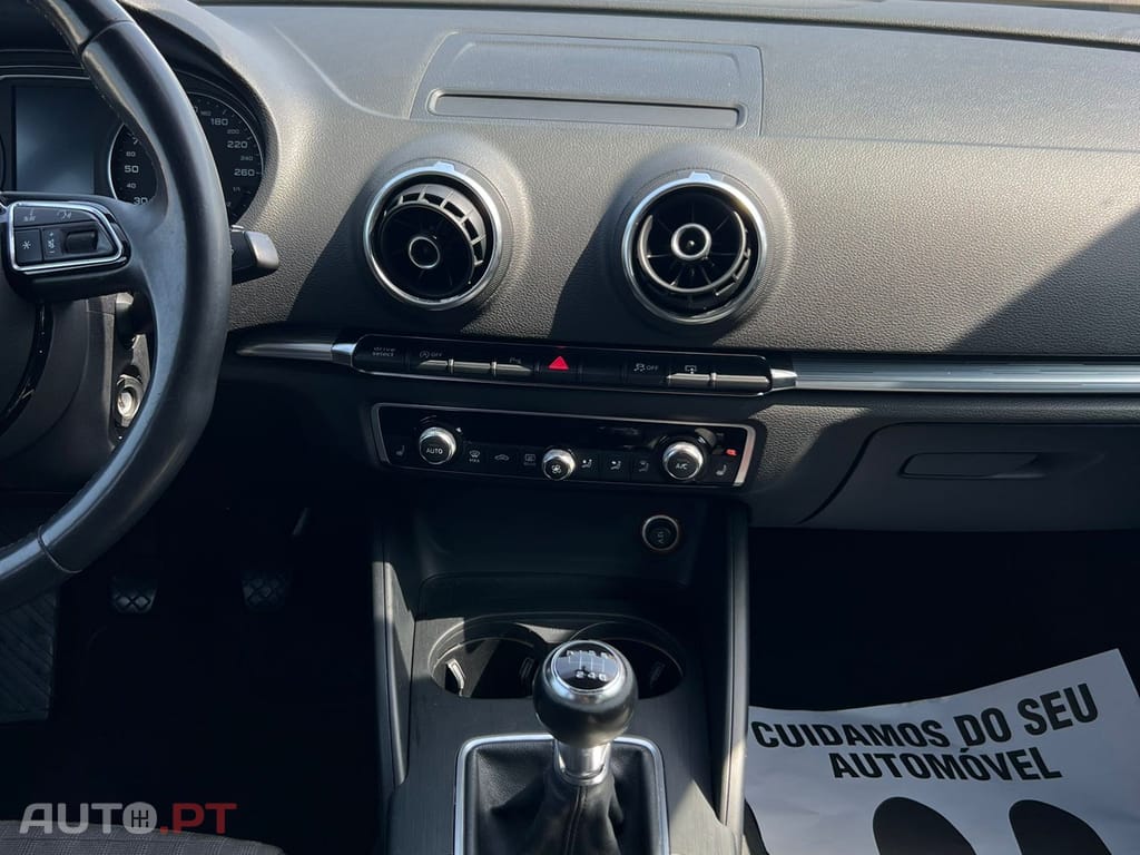 Audi A3 2.0 TDi S-line
