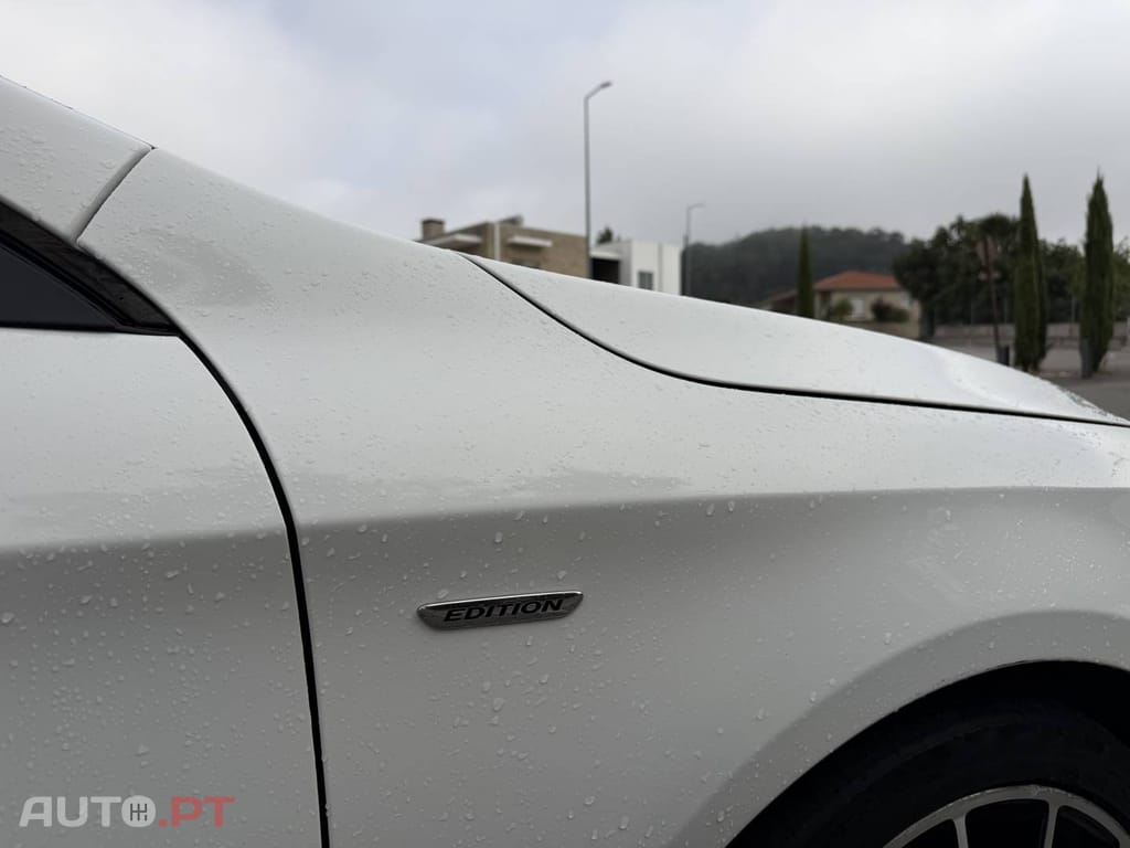 Mercedes-Benz CLA 180 d Shooting Brake AMG Line