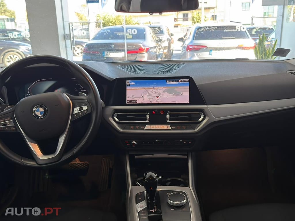 BMW 320 d Touring Auto