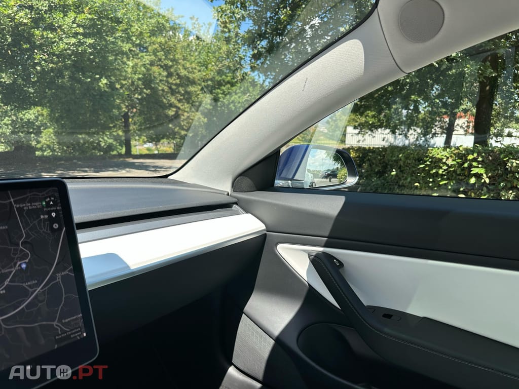 Tesla Model 3 Long-Range Dual Motor AWD