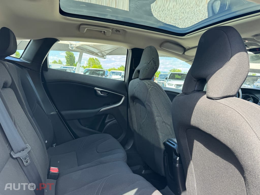 Volvo V40 1.6 D2 Kinetic