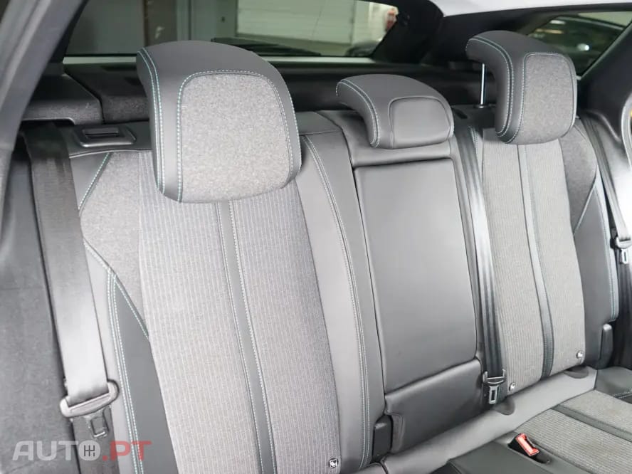 Peugeot 5008 1.2 PureTech Allure Pack