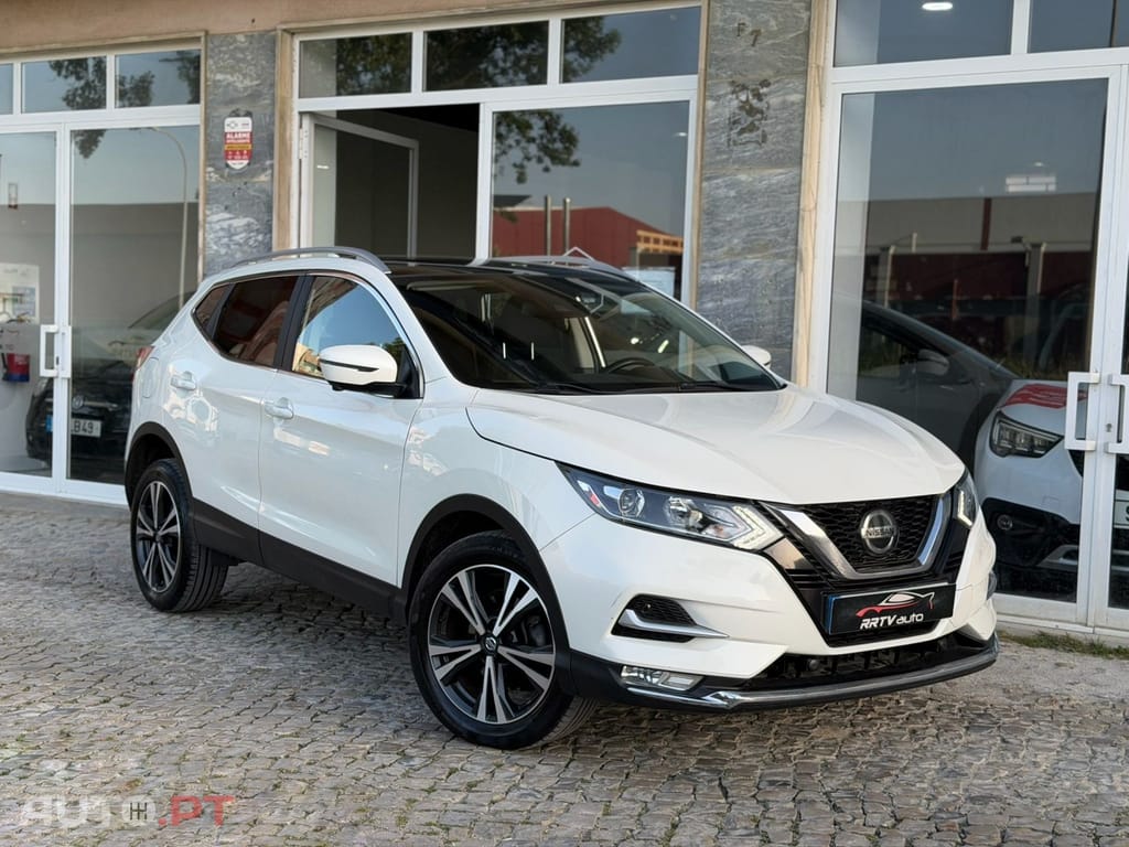 Nissan Qashqai 1.5 dCi N-Connecta J18