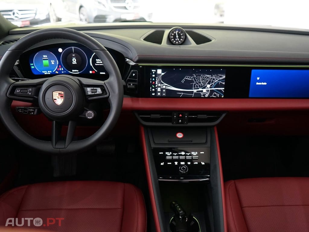 Porsche Macan Bose