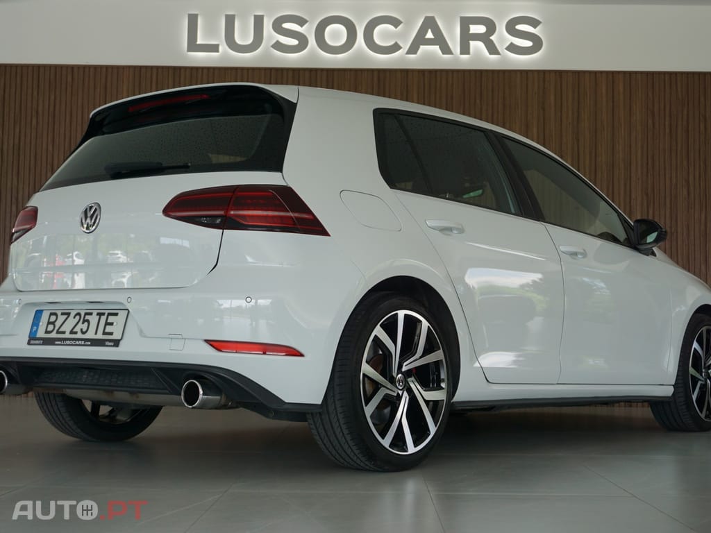 Volkswagen Golf 2.0 TSi GTi Performance