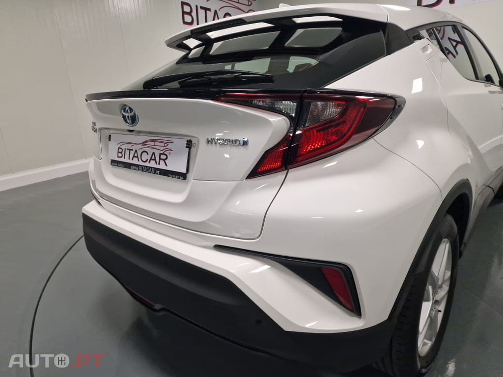 Toyota C-HR 1.8 Hybrid Comfort