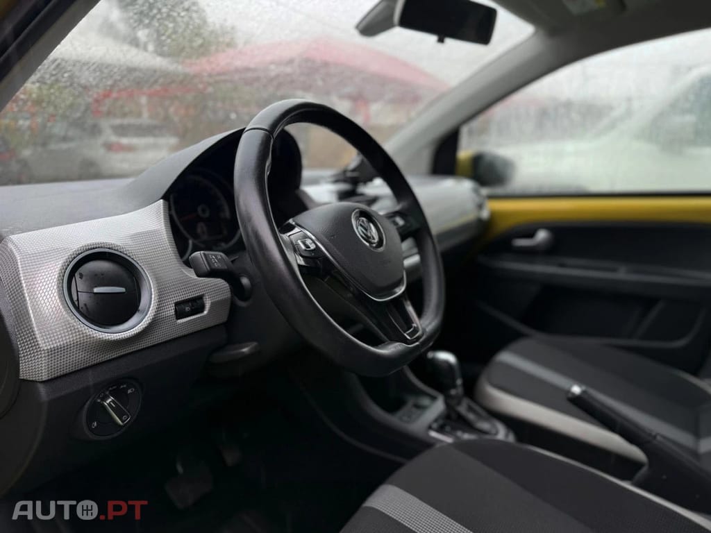 Volkswagen e-Up ! AC/DC