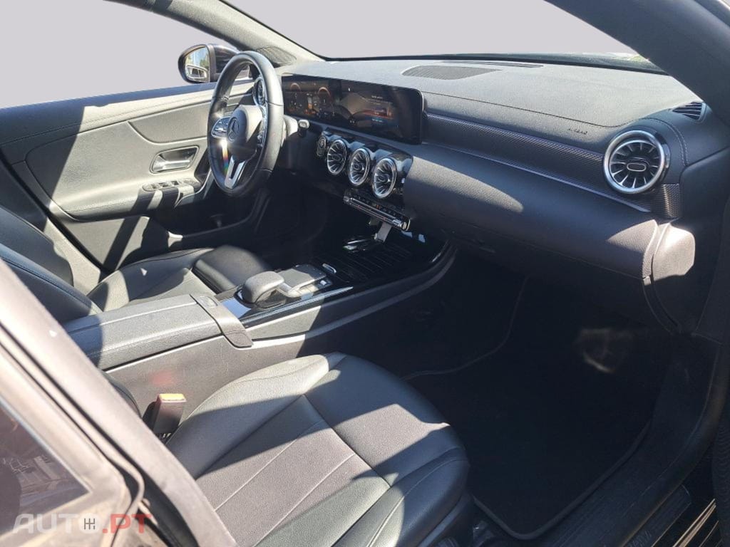 Mercedes-Benz CLA 250 e Shooting Brake Luxury I.V.A DEDUTIVEL