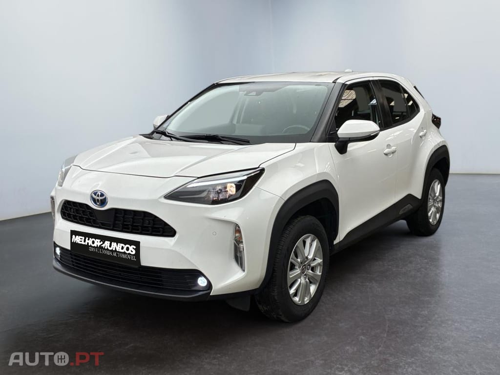 Toyota Yaris Cross Hybrid Dynamic Business 2WD