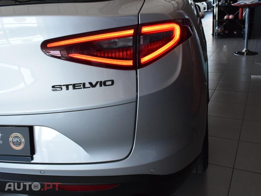 Alfa Romeo Stelvio 2.2 D Super AT8