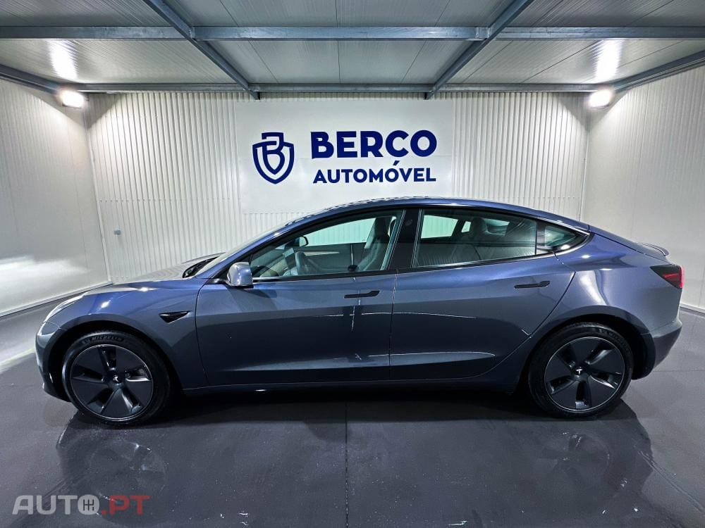 Tesla Model 3 Long Range AWD Dual Motor