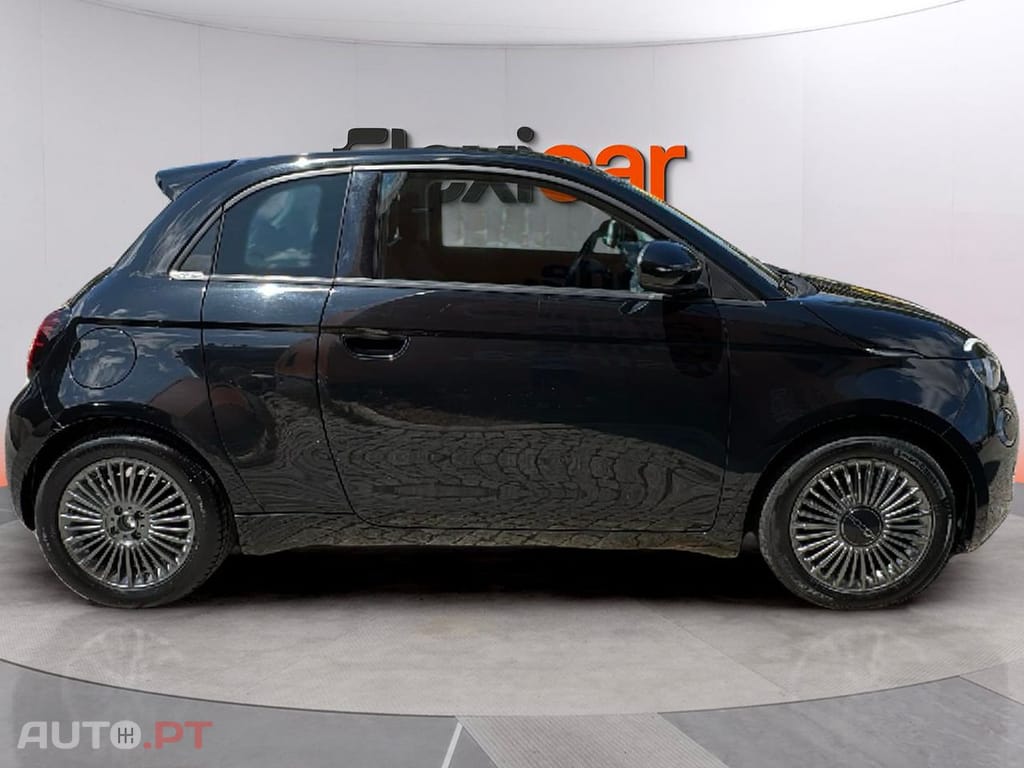 Fiat 500e Icon Plus 42 KWh
