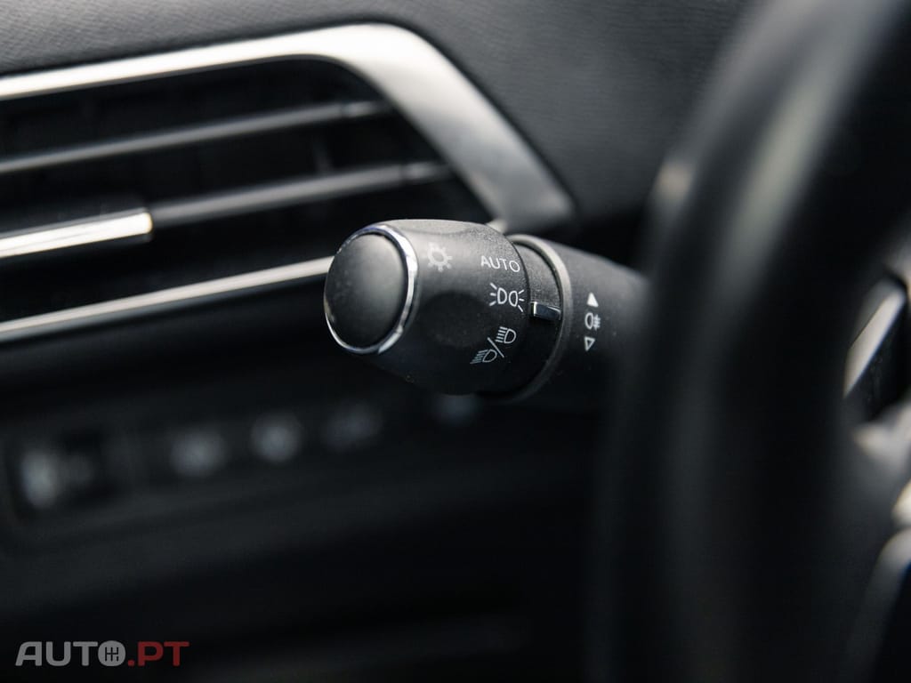 Peugeot 5008 1.5 BlueHDi Allure EAT8