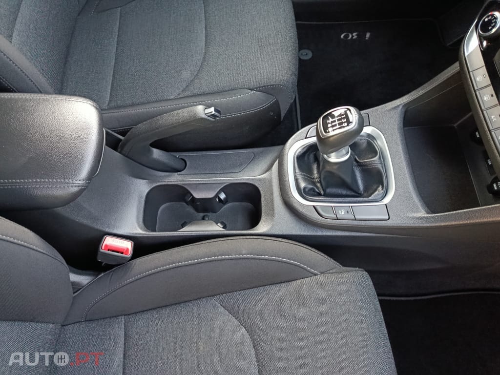 Hyundai i30 1.6 CRDI STyle Plus