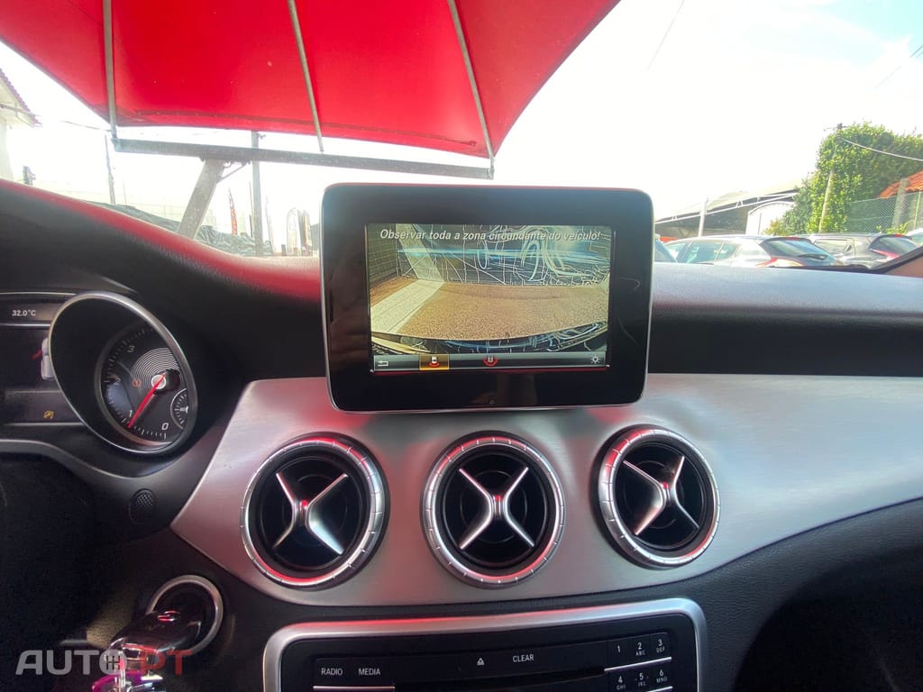 Mercedes-Benz CLA 200 d AMG Line