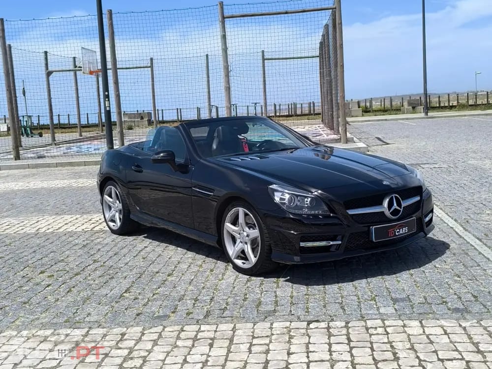 Mercedes-Benz SLK 250 (BlueEFFICIENCY) 7G-TRONIC