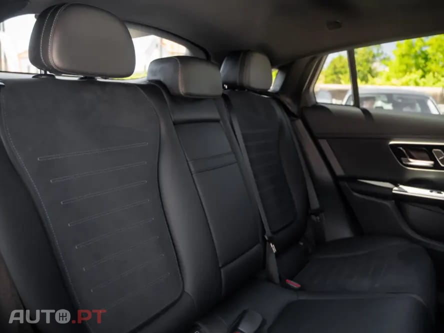 Mercedes-Benz GLC 300 de Coupe 4Matic 9G-TRONIC AMG Line Advanced