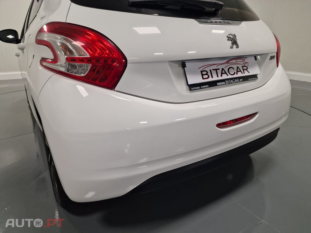 Peugeot 208 1.4 HDi Active