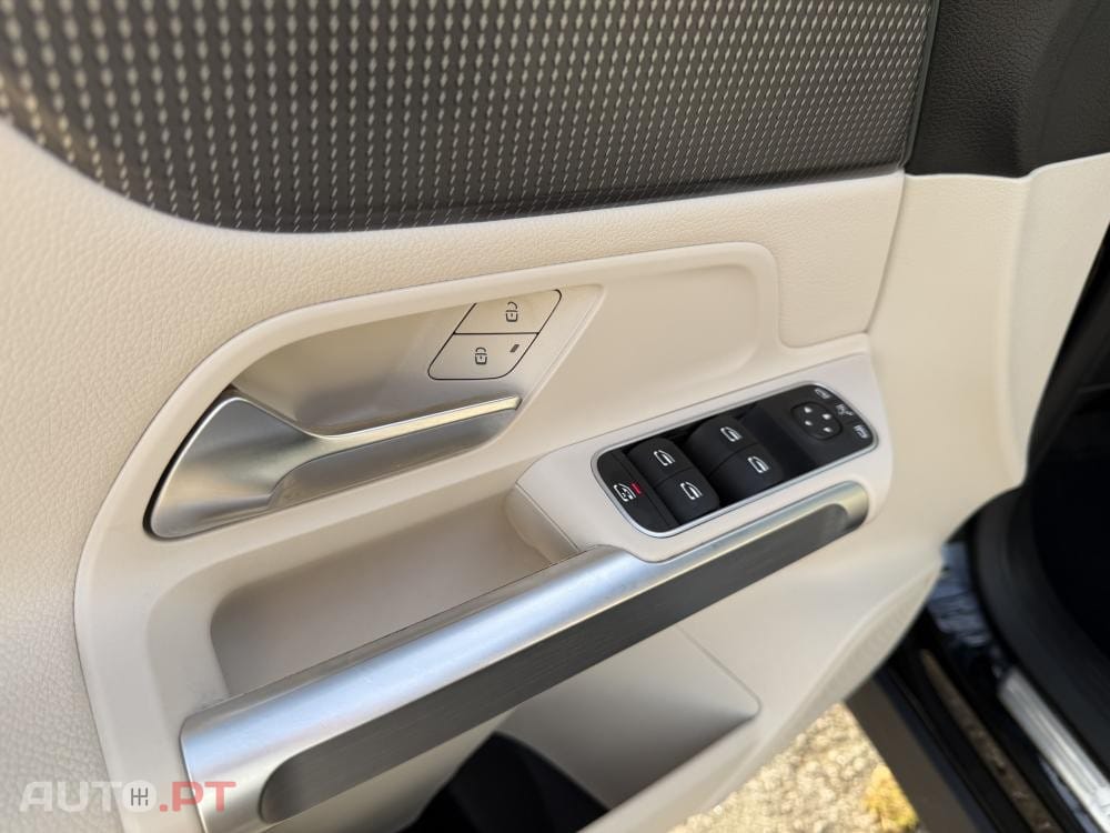 Mercedes-Benz EQB 250 Progressive