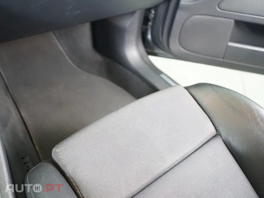Audi A4 Avant 2.0 TDI S-line Multitronic