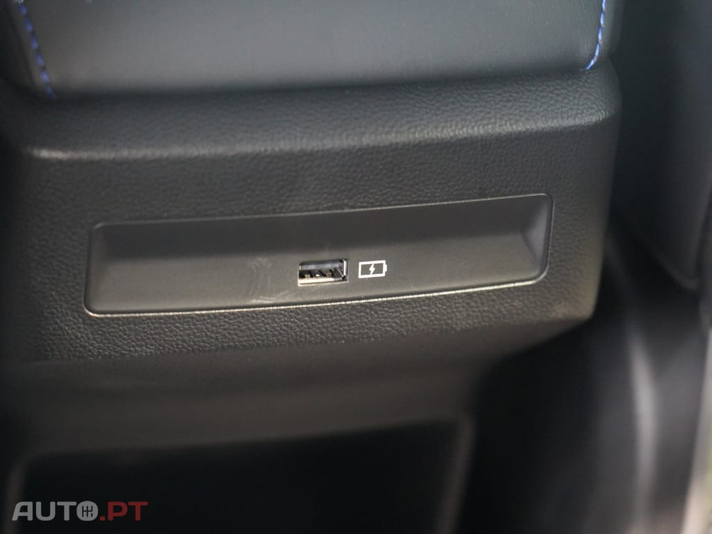 MG MG4 64 kWh Luxury