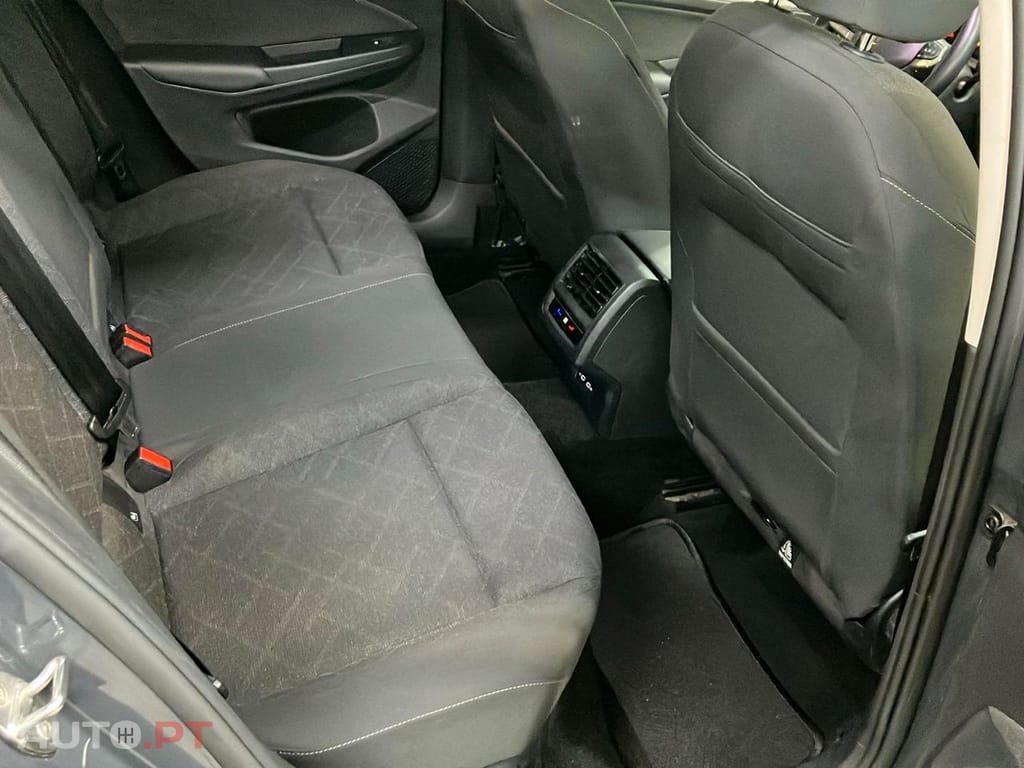 Volkswagen Golf 1.0 TSI Life